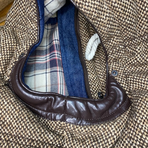 TimeOut brown and plaid zip up button up fall vest. - Picture 9 of 11